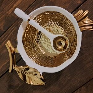 Pampa Bay Gold & White Pomegranate Serving Bowl with Spoon